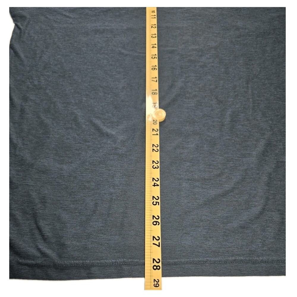 Vuori Strato T-Shirt Men's XL Navy Heather Long Sleeve Tech Stretch Gym Running - Picture 6 of 6